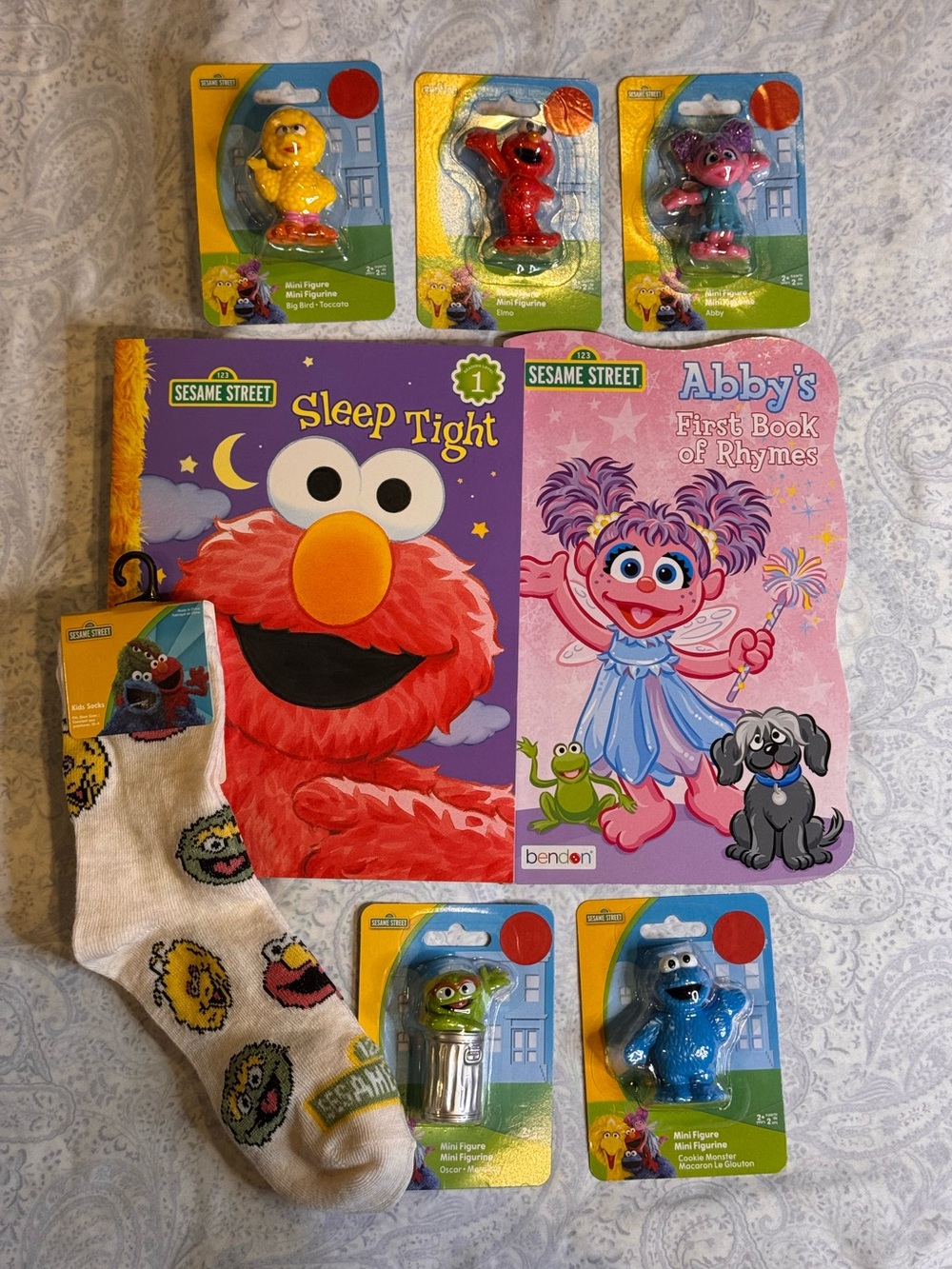 Sesame Street Figures, Books & Child’s Socks Set